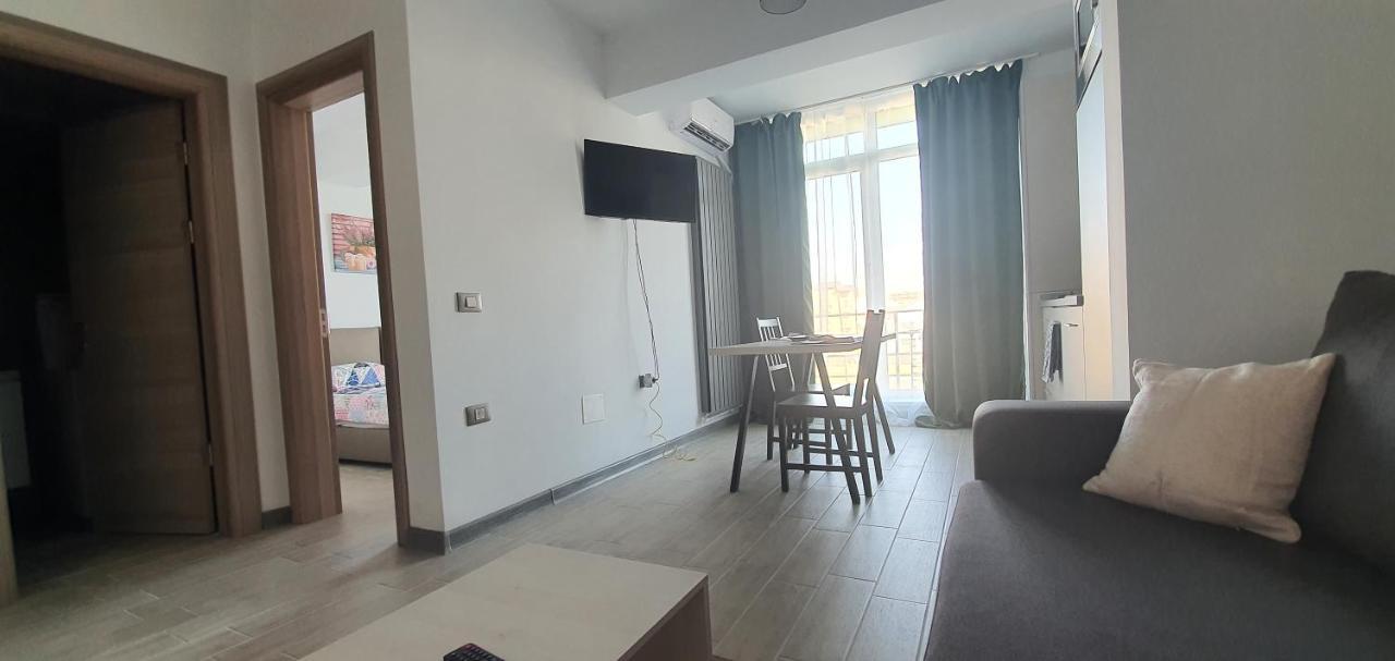 Zian'S Studio Mamaia Nord Beach Resort Năvodari Exterior foto